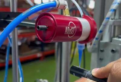 automatic-glue-dispensing-equipment